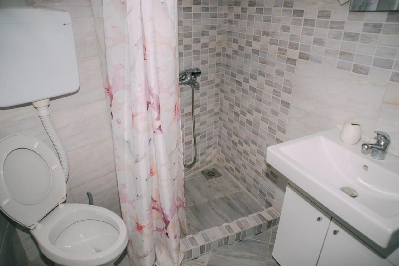 Lovely Apartment Moki Near The Center Kotor Bagian luar foto