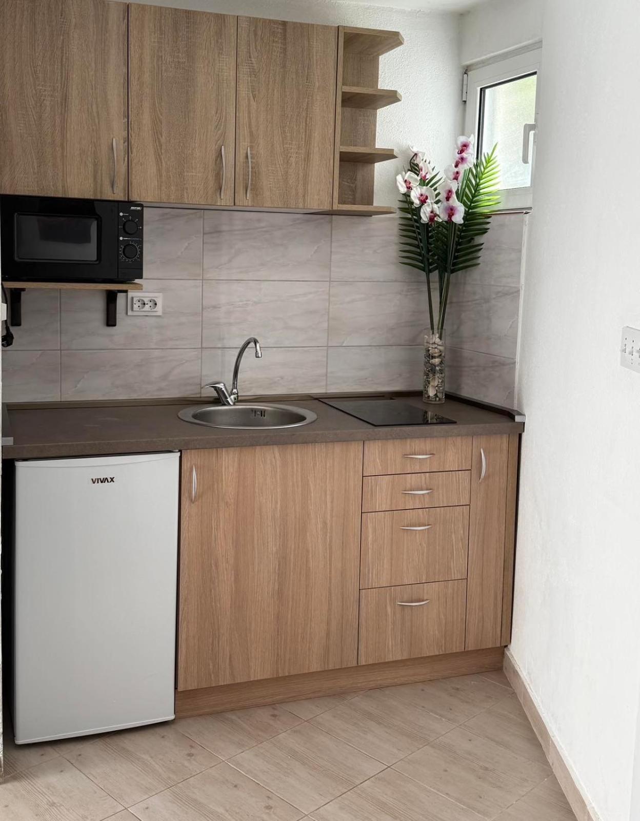 Lovely Apartment Moki Near The Center Kotor Bagian luar foto